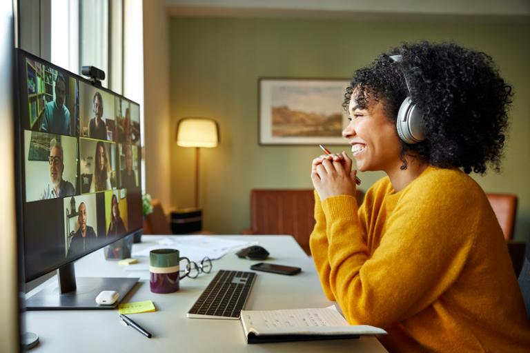 Main image of article What Sources Do Developers Use to Learn Coding?