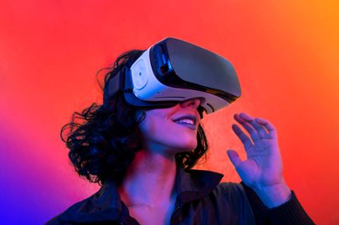 Go to article Apple May Make Things Easy for VR App Developers