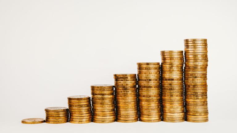 shutterstock_1121139821.jpg Main image of article Which Occupations Have the Highest Tech Salaries?